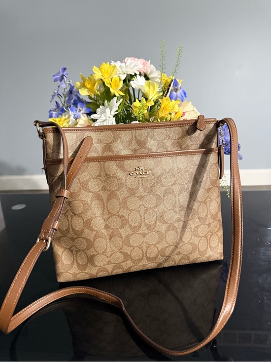 Coach Handbags - Coach Tan Signature Canvas Crossbody Bag